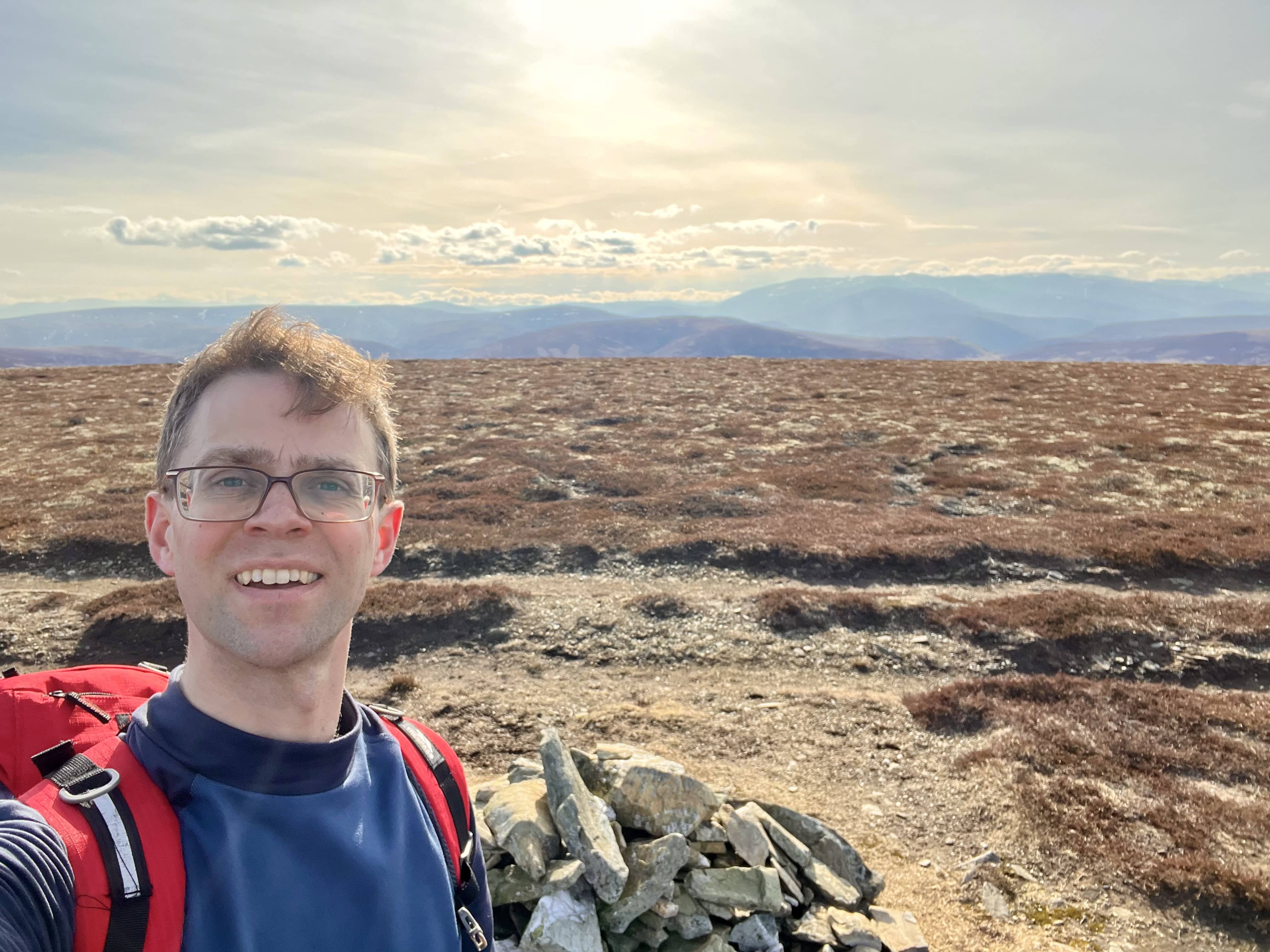 Carn Ealasaid GM5ALX Radio