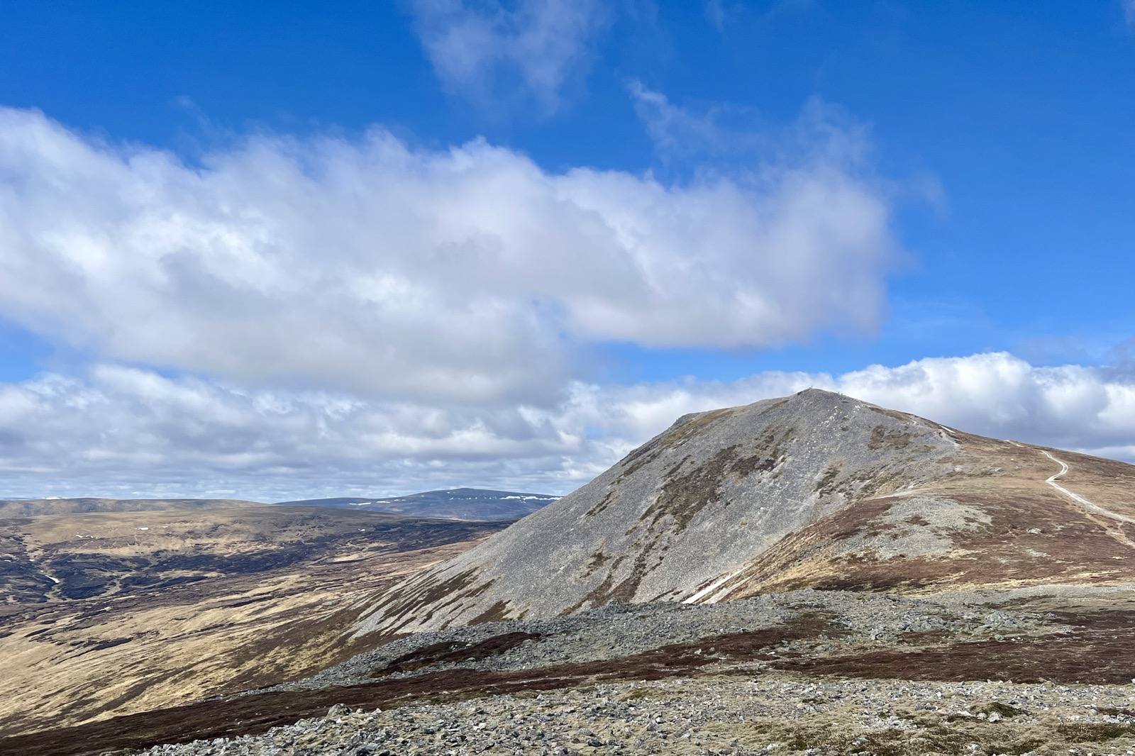 Carn a’Chlamain